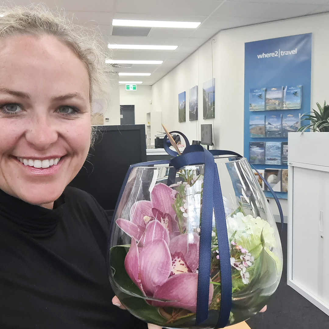 where2tweet's tweet photo. Thank you Rhonda!!! What a lovely thank you gift!

#happyclient #where2travel #norfolk
— Cassie Muhlhan at where2travel. https://t.co/fbXox3tVgt