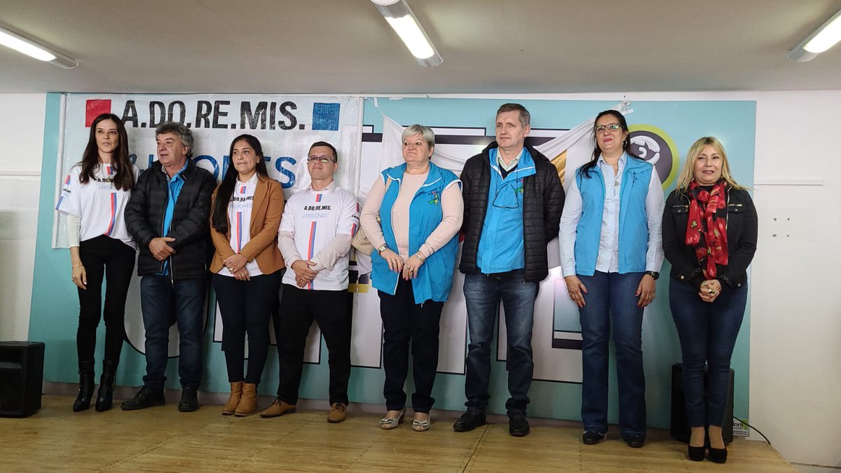 ADOMIS_Misiones's tweet photo. Lanzamiento de Lista 2 (Primaria) y Lista 22 (Secundaria) del Fre.T.E.Mis.(Frente de los Trabajadores de la Educación de Mnes.) rumbo a las elecciones grales de Junta y Consejo el próximo 29/11 acompañados por @passalacquaok @FernandoMezaOK @JCesino @jalbertogalarza @grillo141 https://t.co/xJdIXufT4w