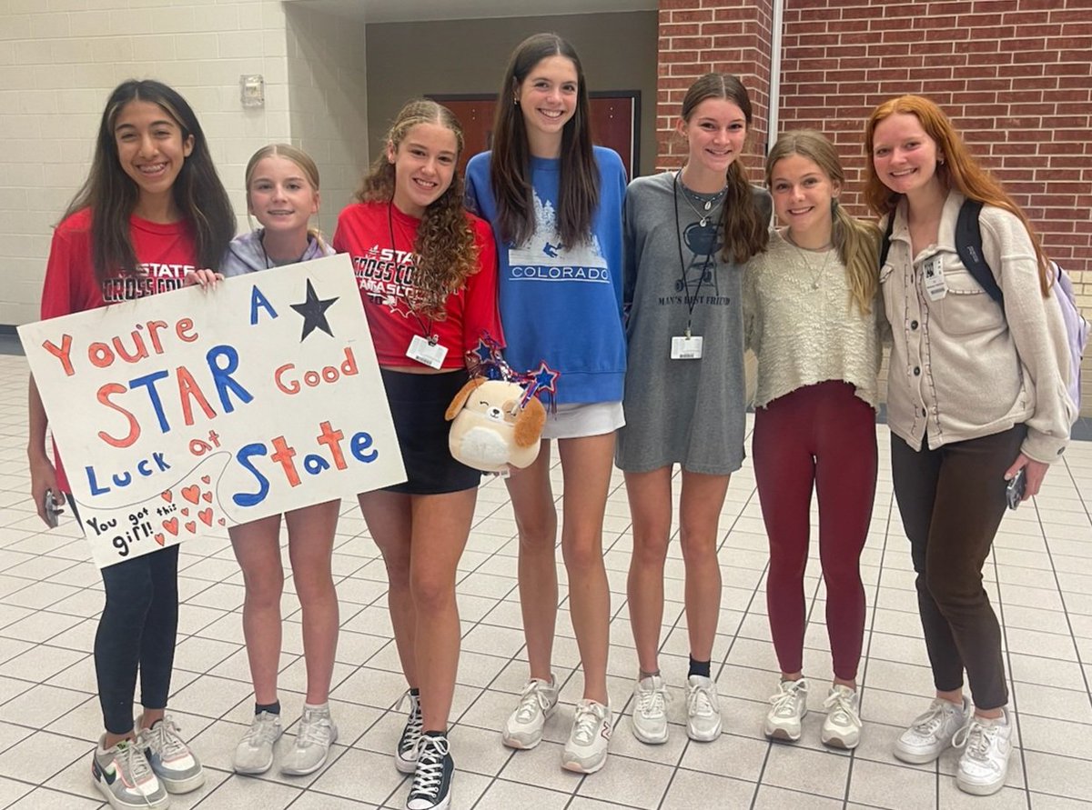 HumbleISD_AHS's tweet photo. Nothing like an AHS State Send-off to whish the @atascocita_xc good luck on Friday. The AHS Nation has your back 100%  @HumbleISD @HumbleISD_Ath @AtascocitaCheer @AHS_EagleBand @Ahspatriettes https://t.co/q2CLJU6lur