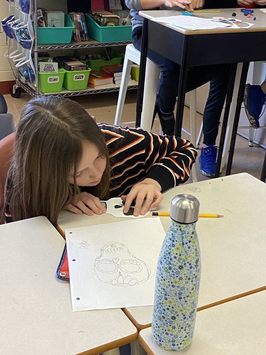 We wrapped up our learning about #DayoftheDead by making our own #Calaveras <a href="/PRMSPanthers/">Pine Ridge Panthers</a> <a href="/avrce_ps/">AVRCE Programs and Services</a> #teachertwitter