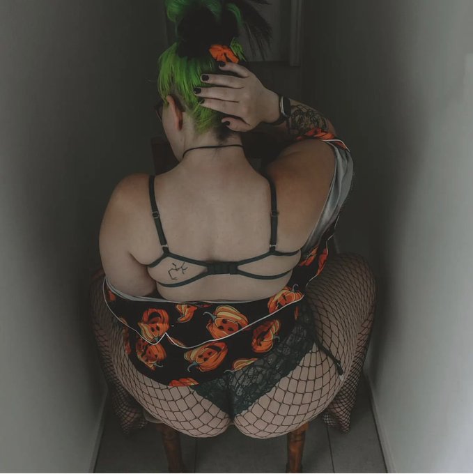 Am I spooky enough 👻  . .  #freeonlyfans #AdultWork #pawg #titsout #nsfw #pussy #ass #nudes #nipslip<a href="/tag/freeonlyfans"class="tags">#freeonlyfans</a><a href="/tag/adultwork"class="tags">#AdultWork</a><a href="/tag/nipslip"class="tags"><span>#nipslip</span></a><a href="/tag/ass"class="tags"><span>#ass</span></a><a href="/tag/horny"class="tags"><span>#horny</span></a><a href="/tag/pussy"class="tags"><span>#pussy</span></a><a href="/tag/pawg"class="tags"><span>#pawg</span></a><a href="/tag/nsfw"class="tags"><span>#nsfw</span></a><a href="/tag/titsout"class="tags"><span>#titsout</span></a>