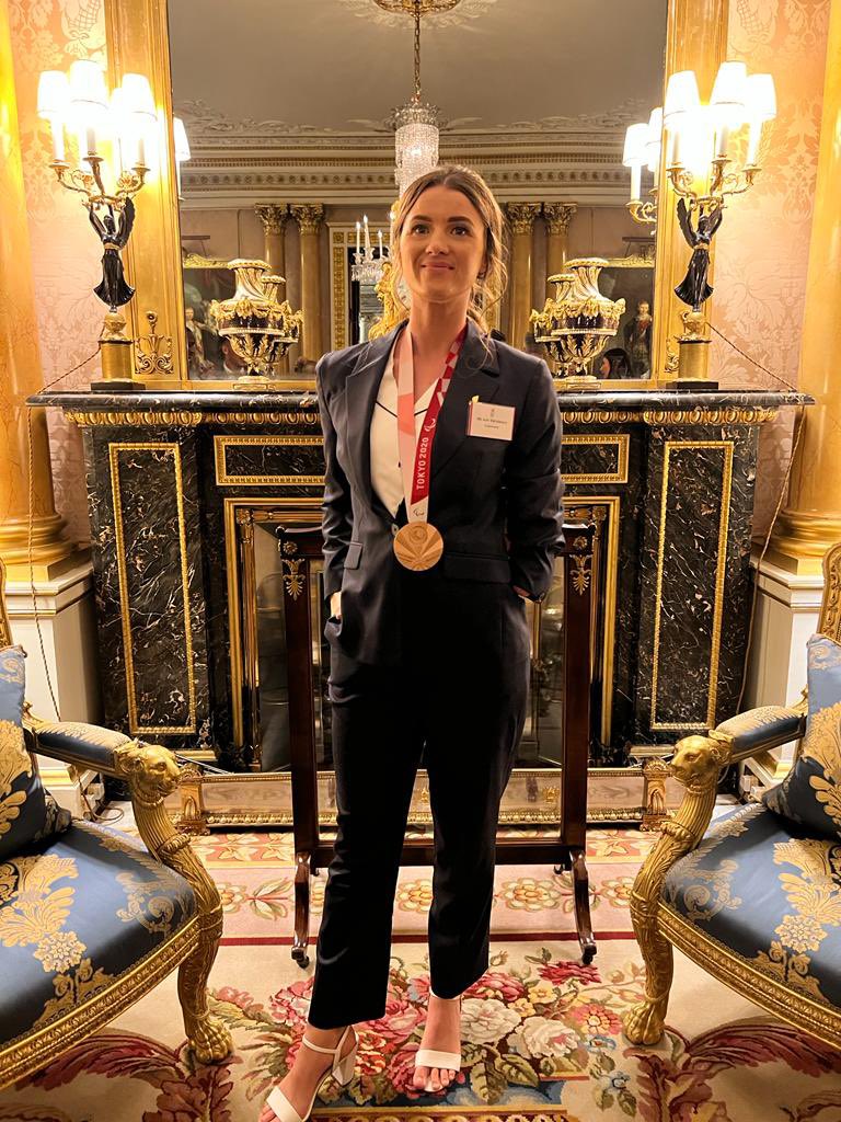 amytruesdale1's tweet photo. Lovely reception evening at Buckingham Palace celebrating the Medalists from the Tokyo 2020 Olympic and Paralympic Games.
@ParalympicsGB
#medalist #tokyo #tokyo2020 #tkd #gbtkd #TEAMGB https://t.co/1M736ADNVi