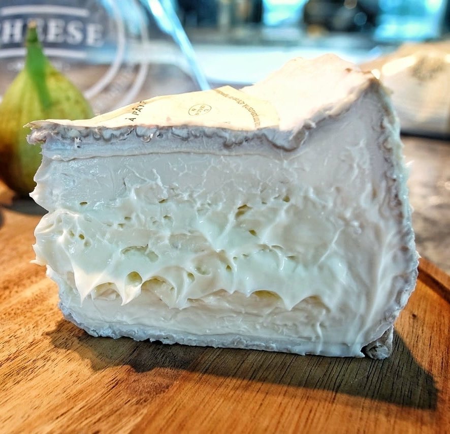 cheeseancaster's tweet photo. BEST #triplecream #cheese ever ! Made in #Burgundy #delicedebourgogne is our most favourite. It is rich,salty and extremely Creamy. #fromage #ancastercheese @cheeseancaster @AncasterVillage #france #hamont #chateaudebourgogne #softcheese #ancaster https://t.co/JwJxotIhkg