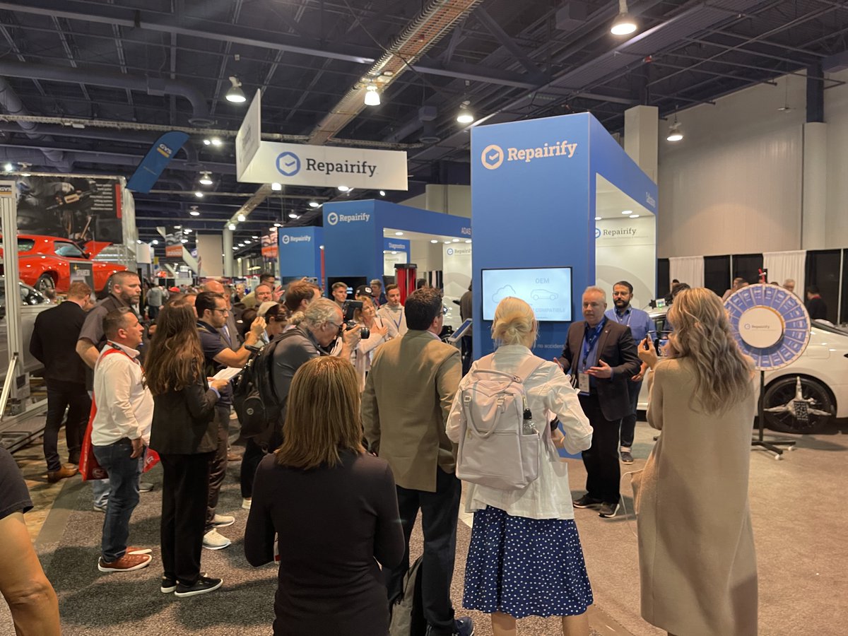 asTech® tweet media