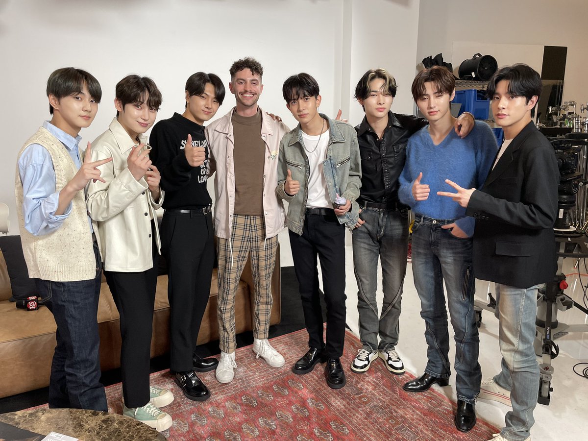 Some highlights from my chat with <a href="/ENHYPEN/">ENHYPEN OFFICIAL</a> in the link below! A little late but had to put something together 🥹

instagram.com/reel/CkelDBtjq…

And a bonus pic! #enhypen #rollingstone #engene