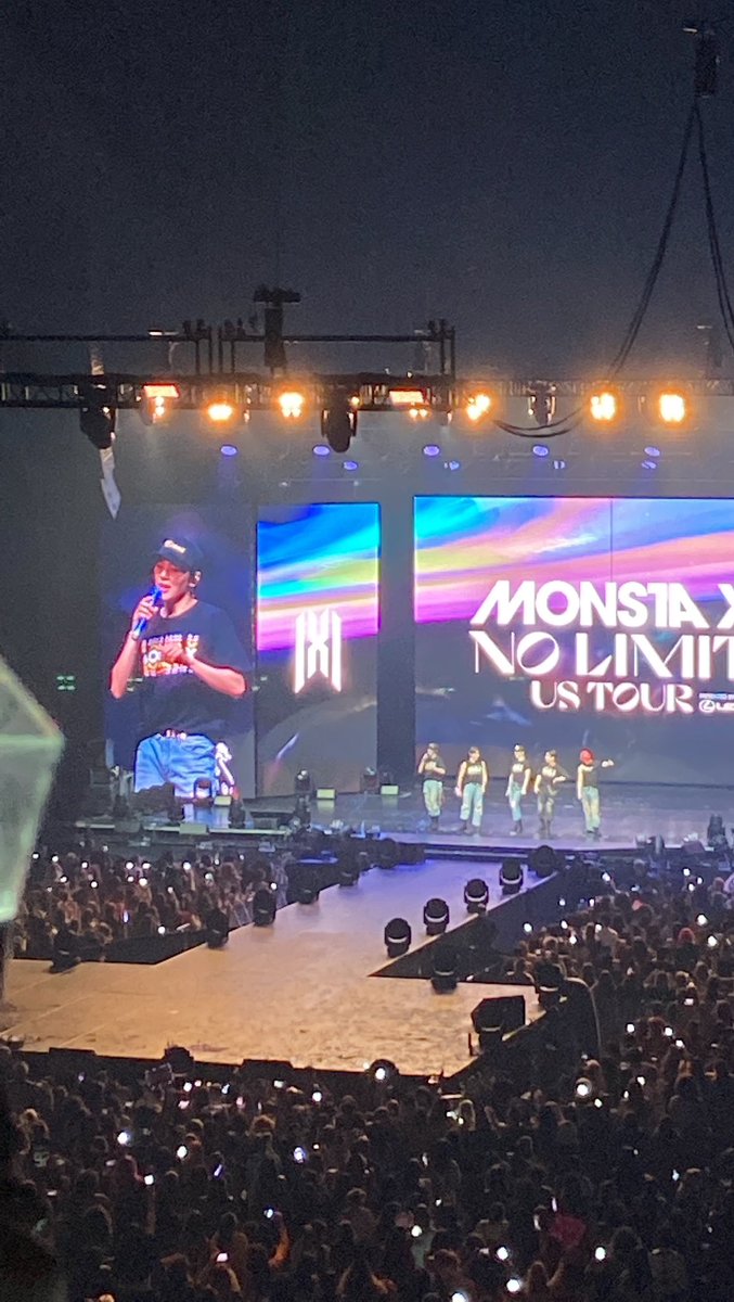 justlimjii's tweet photo. happy birthday my precious minhyuk. i miss you so so much and i wish i could go back to the concert because it was a night iโll never forget. i love you so much and i hope you eat well today ๐ค
#MONSTAX #๋ชฌ์คํ์์ค #MINHYUK #๋ฏผํ #MONSTAX_Planet #HBD_1103_MINHYUK https://t.co/bLMddQ2iBa