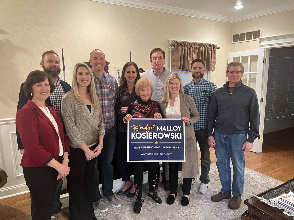 BridgetforPa's tweet photo. I’m honored to have the opportunity to spend time with some of our local PSEA - PA State Education Association PACE members from different school districts throughout the 114 district. Thank you for your continued support and the great night! https://t.co/swty5NEI0V