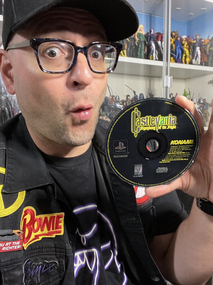 retrorocha1's tweet photo. Happening now!  https://t.co/lhQn2PRmXB join in!  #symphonyofthenight #retrogaming #comedy https://t.co/Vu7ywS2iOZ