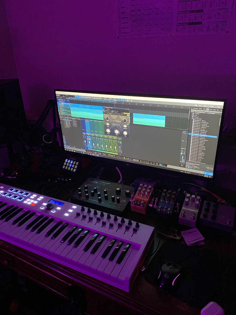JBentoSounds's tweet photo. 2020 setup vs 2022 setup https://t.co/NneW7BruK7