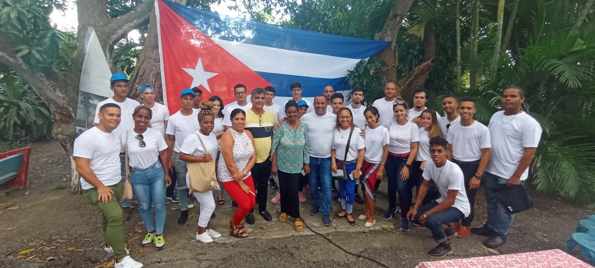 Finaliza de esta forma una intensa jornada de trabajo en Comisiones en el #Ecojoven2022. Jornada fructífera de intercambio, reflexión aprendizaje y socialización de experiencias y resultados investigativos. 
<a href="/JeillerB/">Jeiller Carmona Brito</a> @aylinalvarezG