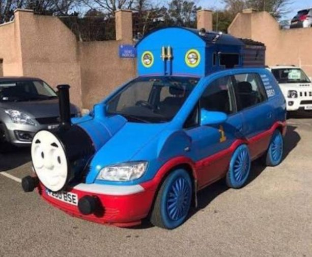 messed up cars tweet media