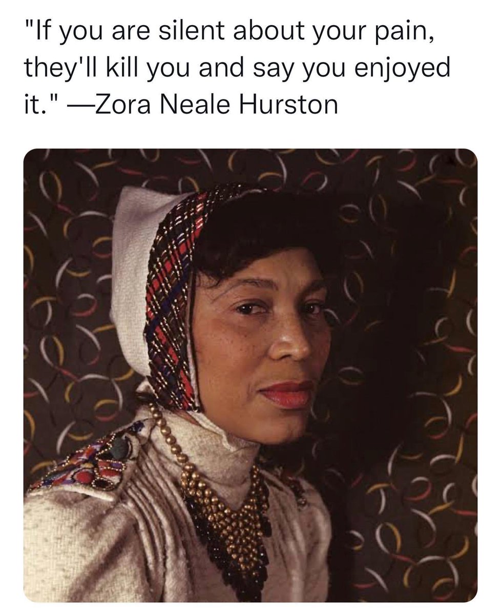heymsclay's tweet photo. Zora = a fave.
Photographic evidence that im still here.
#drclayloading https://t.co/7jrjarkt4K