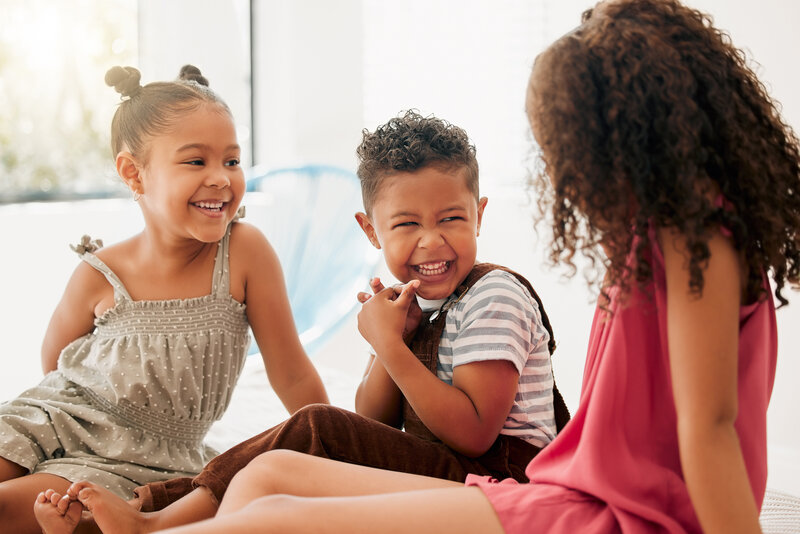 Children with #ASD increase the chance of playdate success with regular practice. Here's how to #PracticeForPlaydates for parents, siblings, or caregivers. #AutismSpectrumDisorder bit.ly/3sRNwyk
