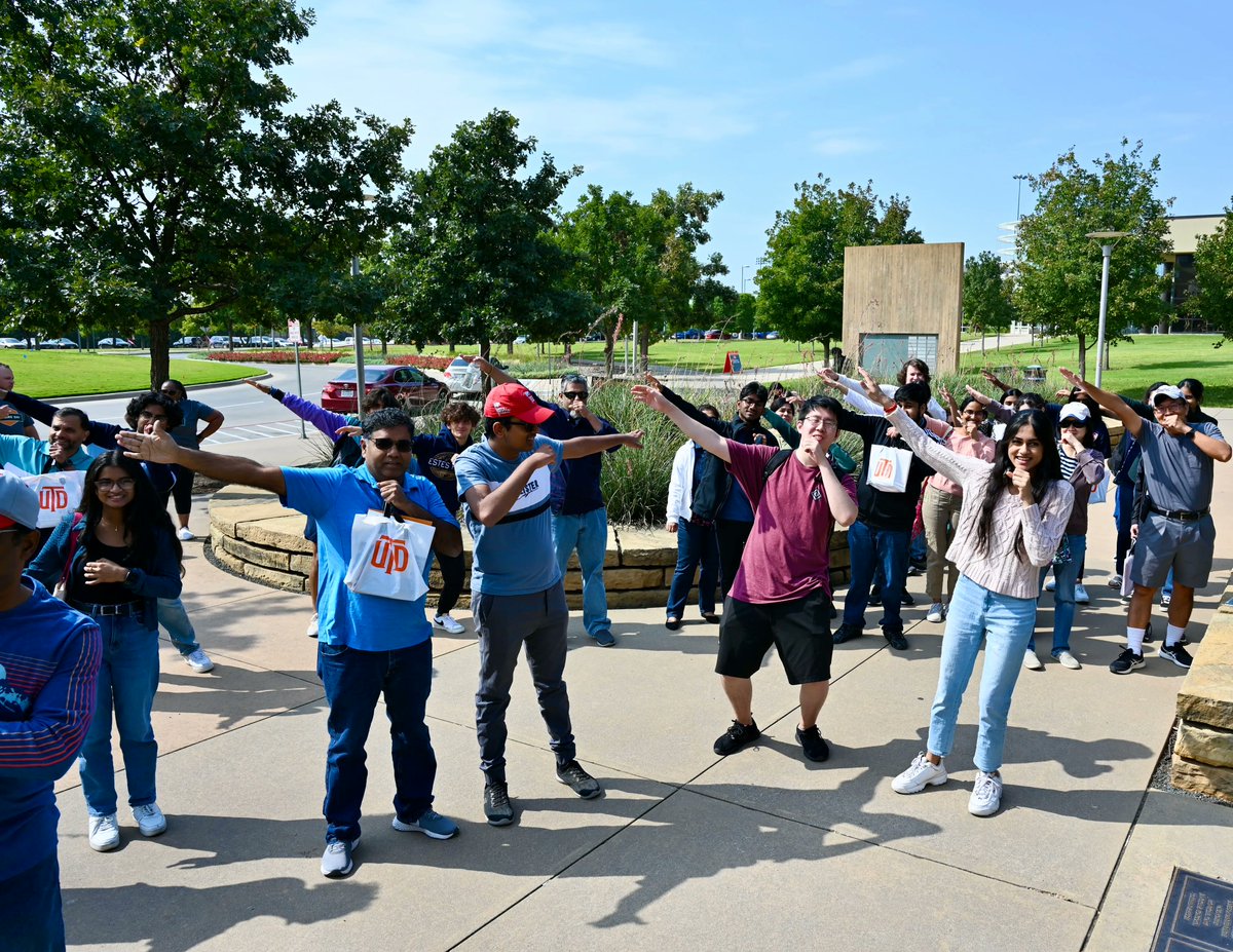 FutureComets's tweet image. Do you want to tour campus and learn more about UTD? Our next Scholars' Day is getting closer! Join us this Saturday, November 5, for our premier open house and learn how you can become a Comet. #FutureComet #visitUTD #Transfer2UTD #UTDScholarsDay