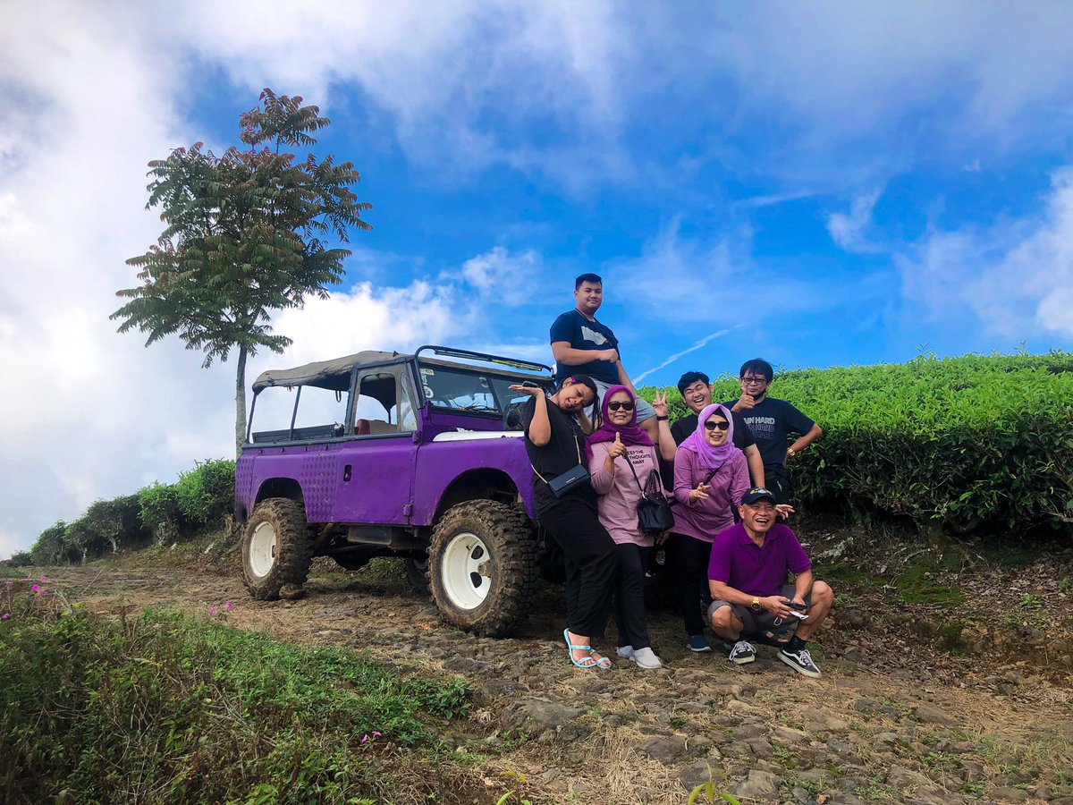 tripqu_'s tweet photo. Family trip with Offroad !! Pasti bakalan berkesan banget #offroad #tripqu #adventure #outbond https://t.co/1eMyU1aSSY