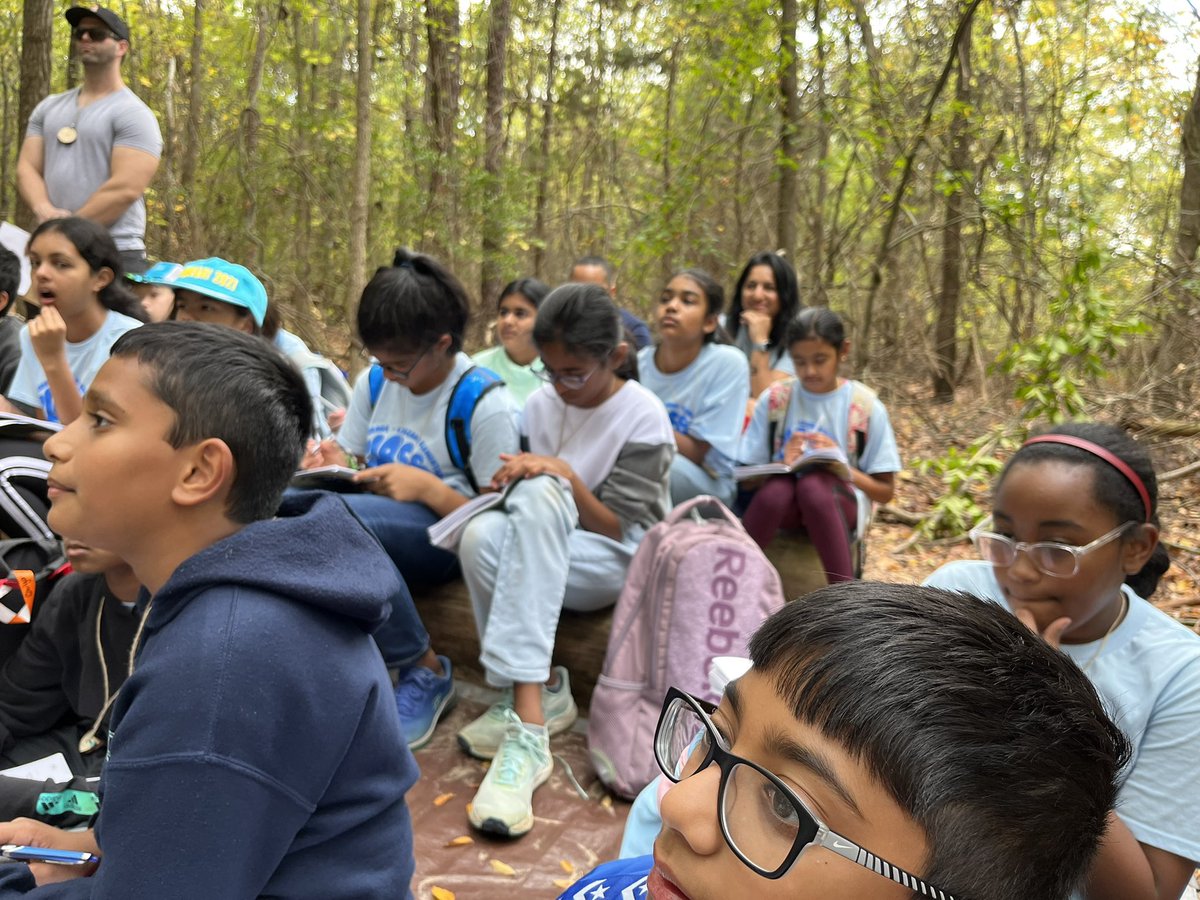 Kimberly Laker tweet media