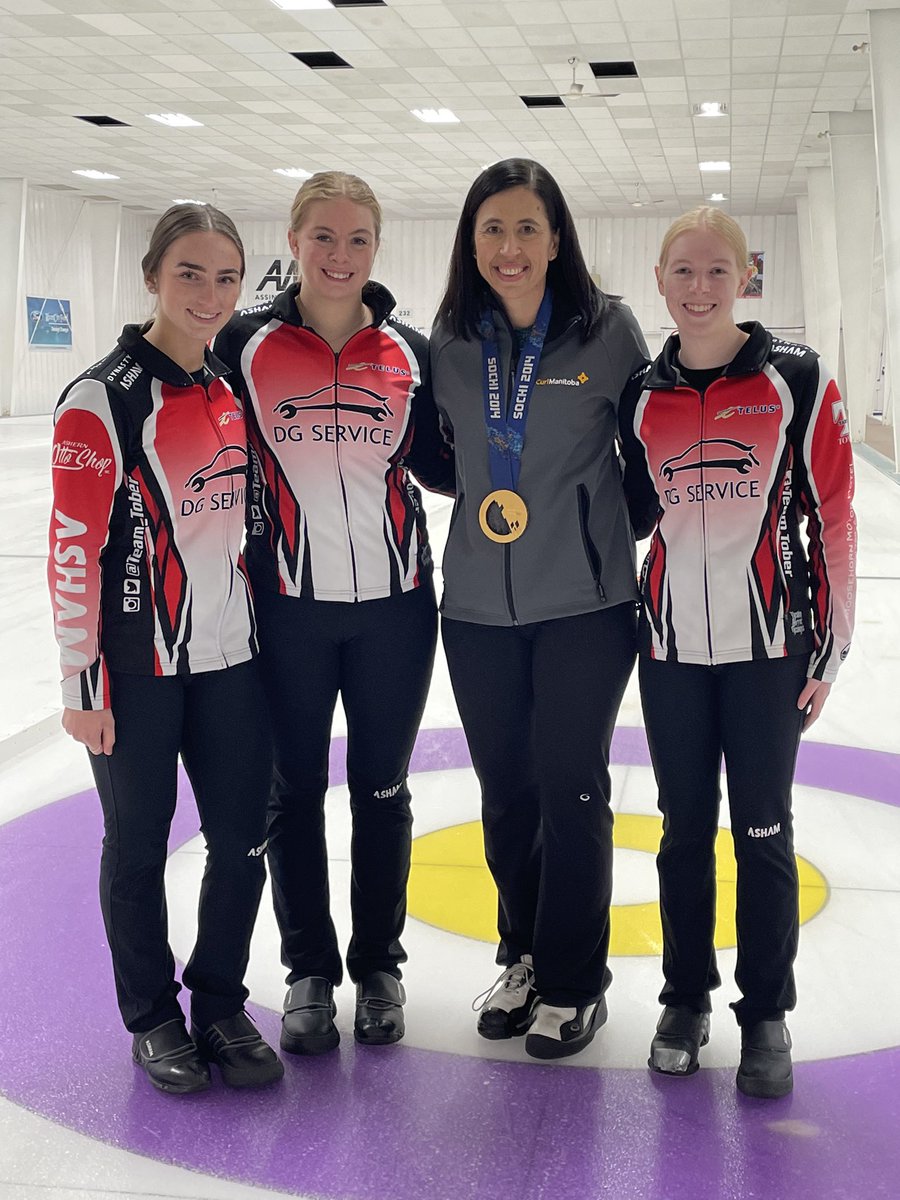 team_tober's tweet photo. Last weekend we had the opportunity to meet and work with an Olympic Gold Medalist! @JillOfficer #teamasham2022 https://t.co/LHwq3wIQpY