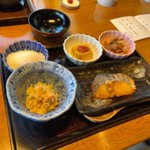 ツイートに含まれる画像