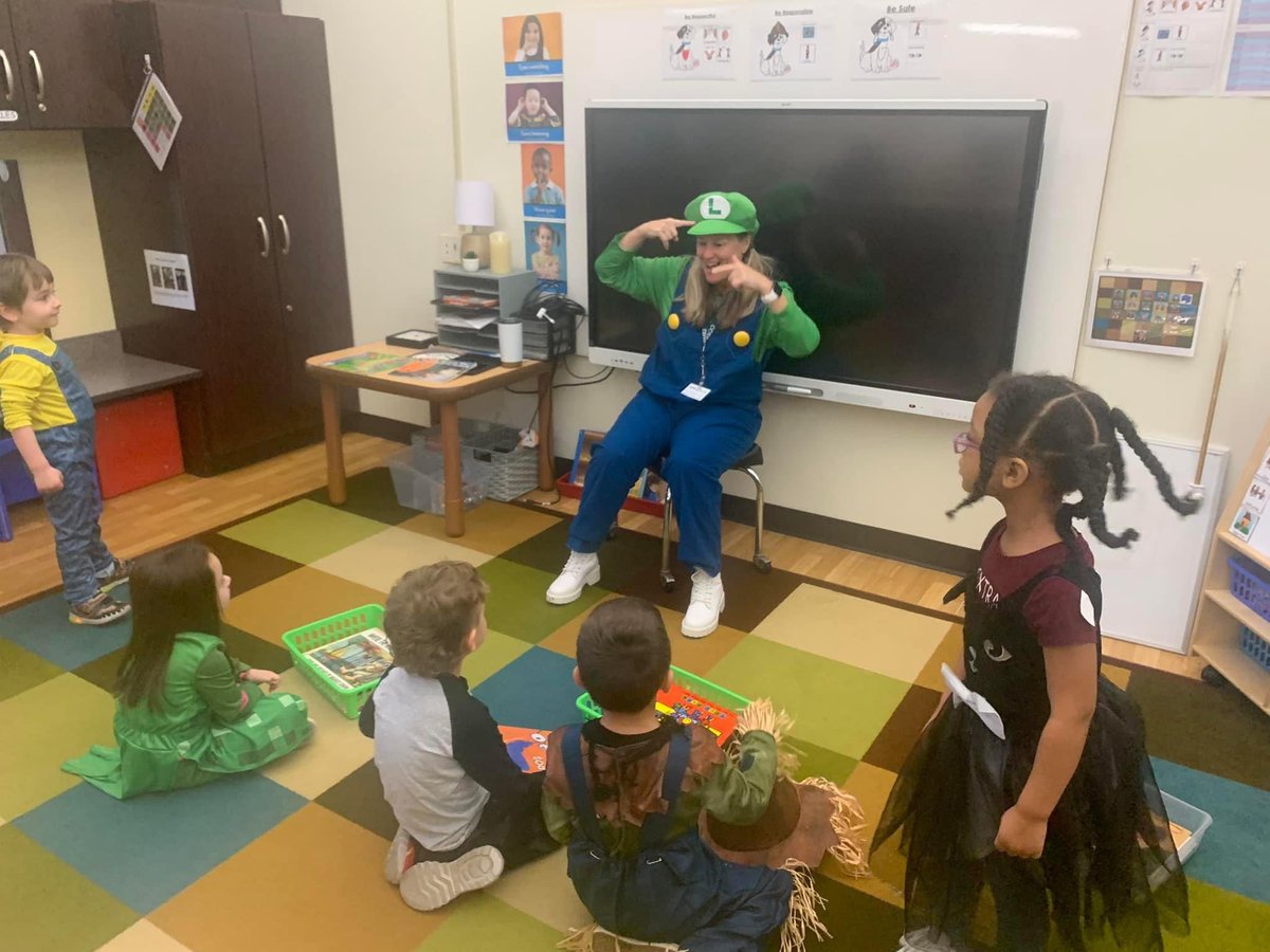 Staff and students had so much fun coming to school in costume! We hope everyone has safe and happy Halloween!