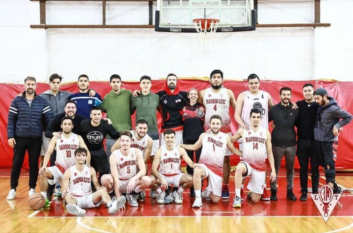 🏀🇵🇱Liga Metropolitana

🇵🇱❤️El equipo de Liga Metro de Ramos culminó su participación en el certamen con récord de 6 triunfos y 6 derrotas

🔴Agradecemos al plantel por haber representado a nuestro club en el máximo nivel de <a href="/FEBAMBAok/">FEBAMBA</a>