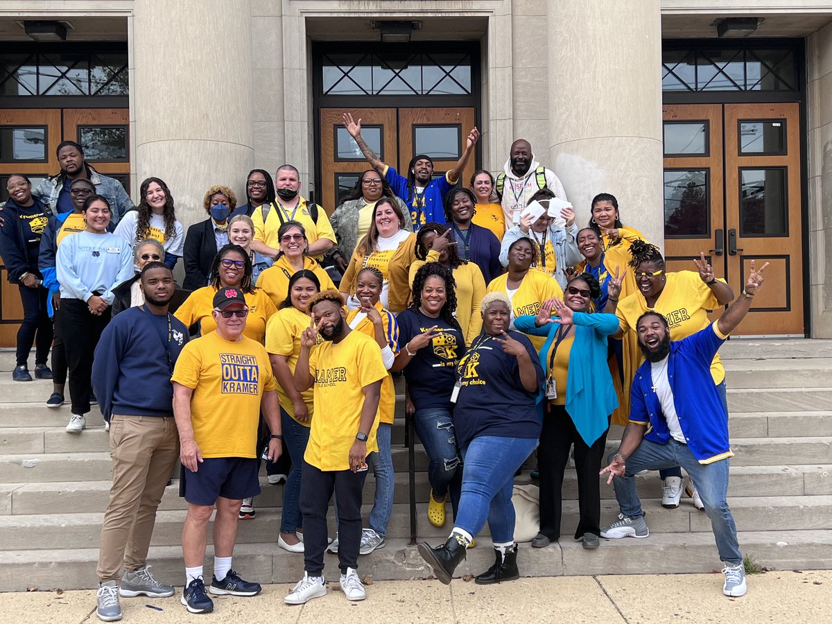 DrMac18047916's tweet photo. It feels amazing to be a part of a family. I love coming to work to be with this amazing group of educators at Kramer Middle School. We have JOY! #gamechangers https://t.co/NW2Z0B4PbA