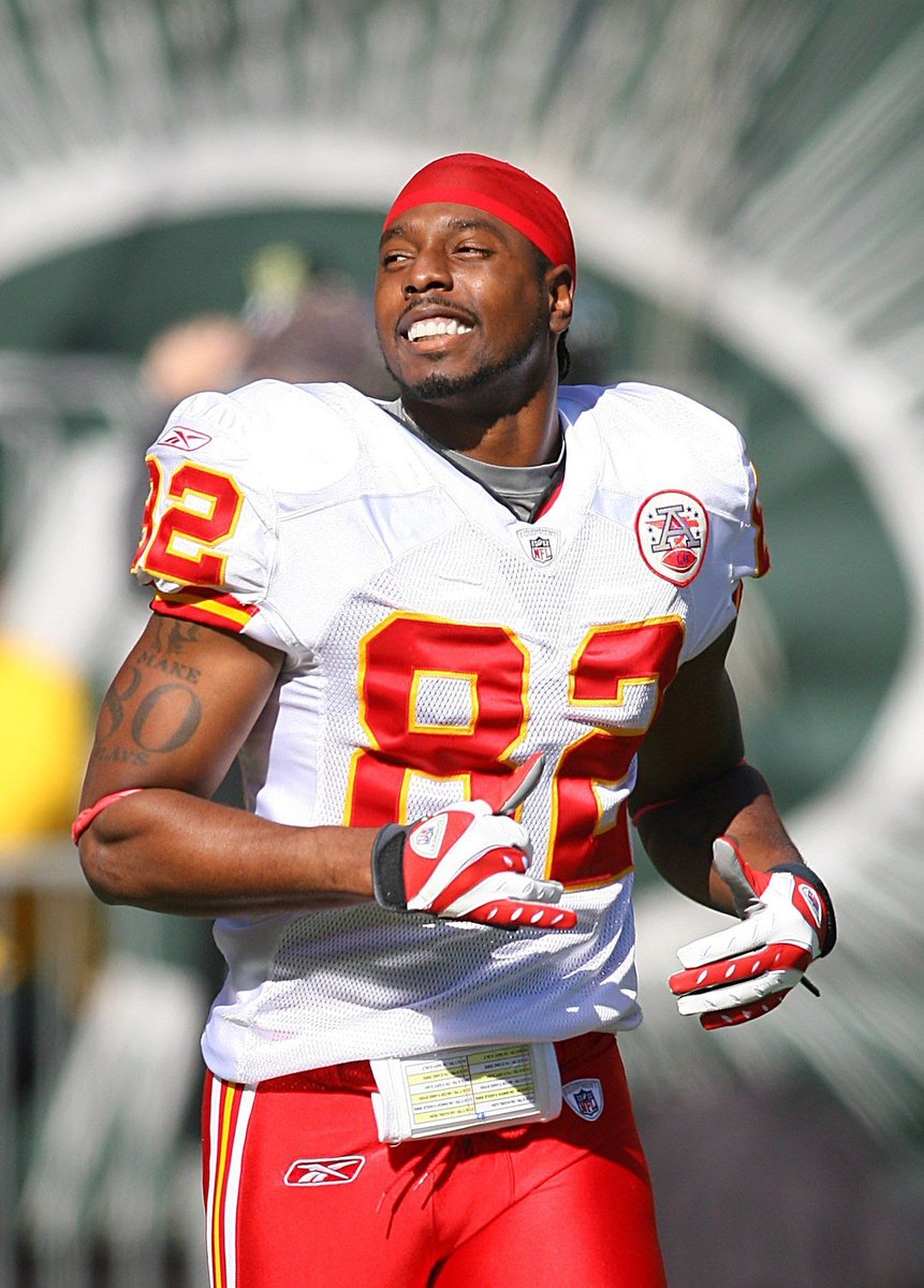 rparmar89's tweet photo. @FanDuel Dwayne Bowe https://t.co/jRPfVk8JfI