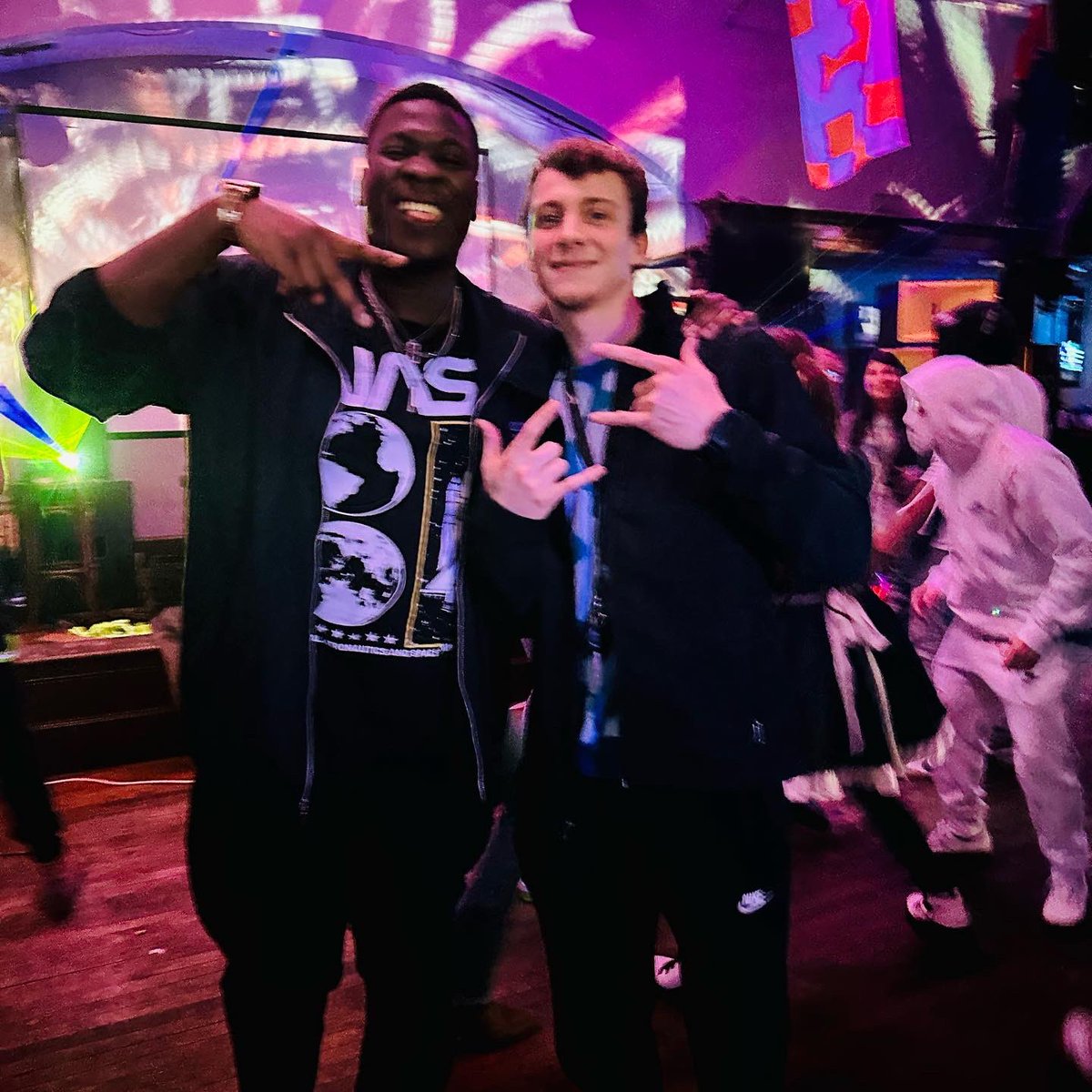 witchomelo's tweet image. If anyone into EDM, I highly recommend “#ofthetrees”. You got me #Knoxville Shit was wild!