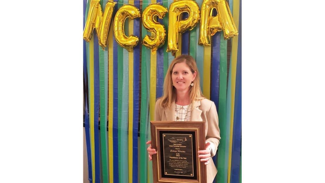 annette s tweet media