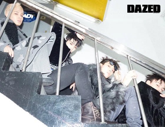 svt_hiphop_arc's tweet photo. #에스쿱스 #원우 #민규 #버논 #세븐틴 

2017년 1월호
DAZED KOREA 힙합팀 화보

전설의 힙합정신 https://t.co/W4y9IPO7ly