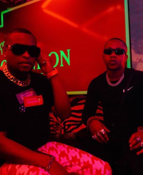 fascinator_jnr's tweet photo. Sete💯....am going insane 🔥 https://t.co/vL5Do4FYDr