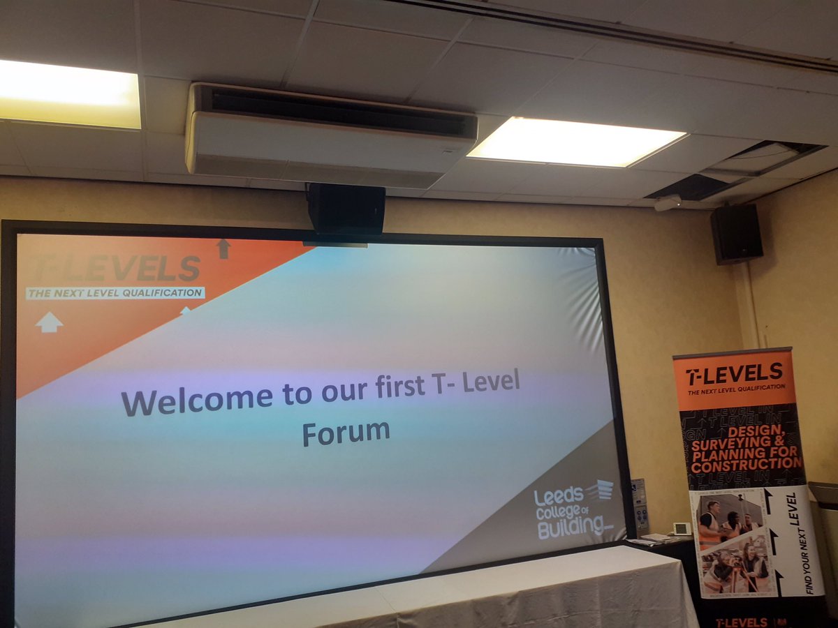 Thank you Emma @WeAre_LCB for hosting your first @educationgovuk @TLevels_govuk Employer Forum. Pleased to meet students & share our @TLevels_govuk @WatesGroup journey along with @CaddickConst 
@eandsleeds 
#inspiringyoungpeople