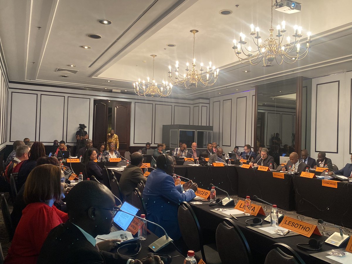 _MbokaziSabelo's tweet photo. Happening Now: Tripartite Consultative Mtg on t/Social &amp; Solidarity Economy (SSE) in Africa: Review &amp; Validation of t/AU 🔟yr SSE Strategy &amp; Implementation Plan (2023-2033). 3 - 4 November, Cape Town 🇿🇦. https://t.co/J0LjBk4wqE