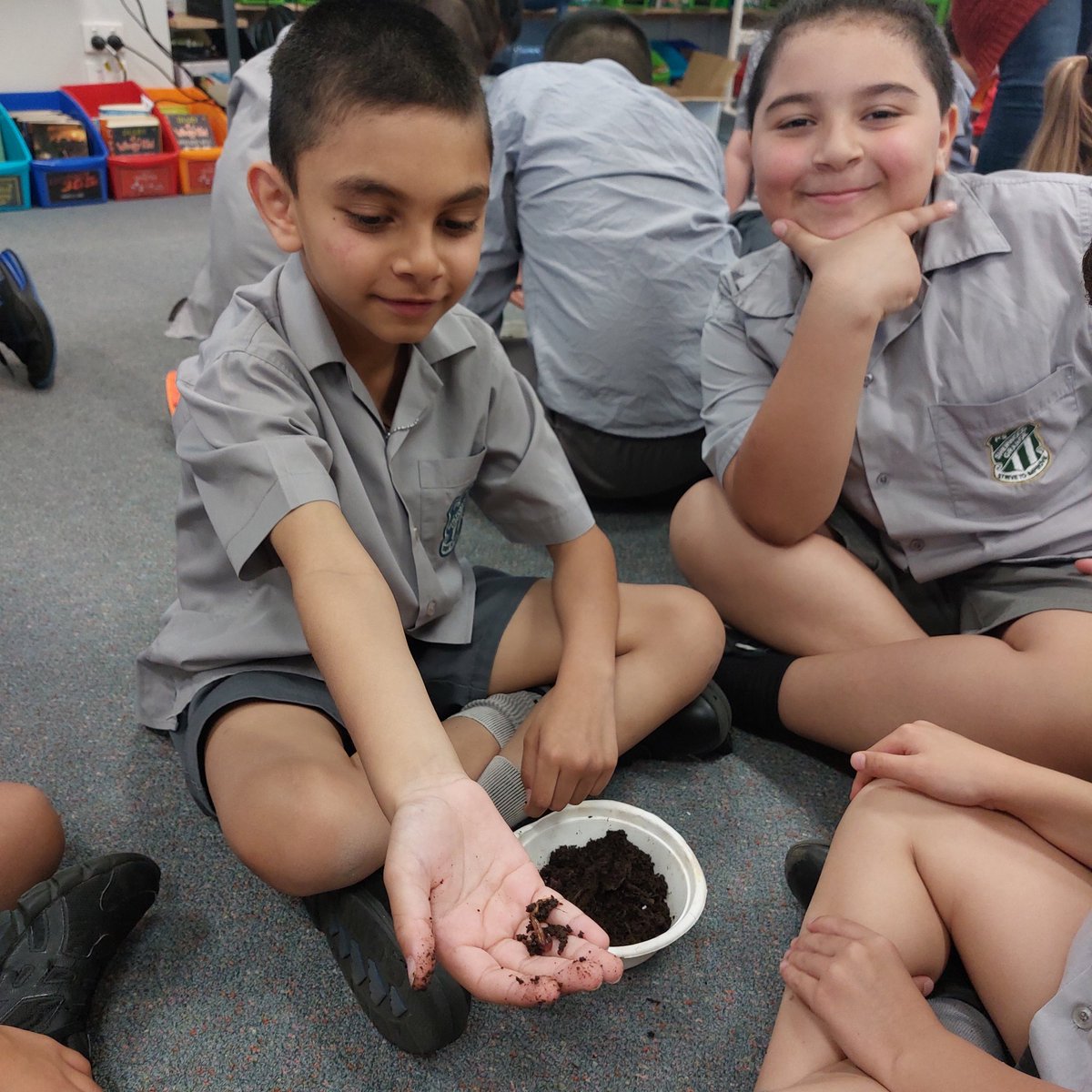 Miss_KLe's tweet photo. Today, Stage 1 students had an incursion and learnt about how to compost and recycle. They were also very lucky to meet some creepy crawly composting friends!! 🪱🍎 
@Sherwood_Grange 
@KellieKean
#21K2022 
#1KB2022 https://t.co/2CVXT2JbOy