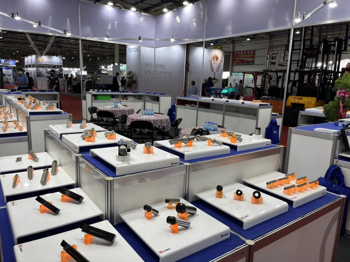 Echaintool's tweet photo. TMTS in Taichung start 
From 3th of November ~7th of November 
Our booth information: No.1048
If you are in Taiwan now, please don't miss our booth.
#cnccuttingtools
#carbideendmills
#groovingtools
#eCHAIN
#aerospace
#dieandmold
#millingtools
#threadingtools
#rapiddrills
#TMTS https://t.co/cK2X6r1JvO