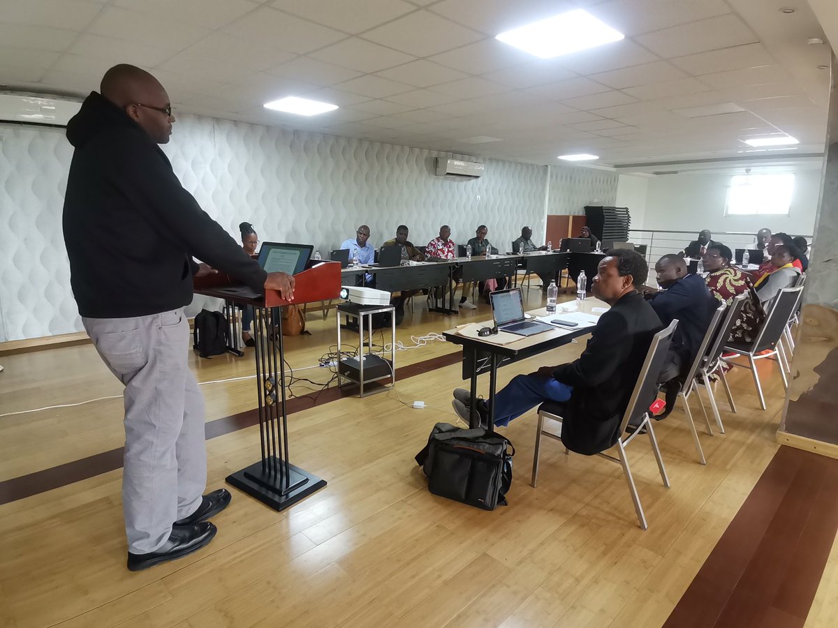 joycelagat's tweet photo. @waluwande Co-chair NECSA-Kenya and @SimonKGatuhi from the National Environmental Complaints Committee during a workshop on infrastructure monitoring supported by @WWF_Kenya https://t.co/BqjhVMRLWV