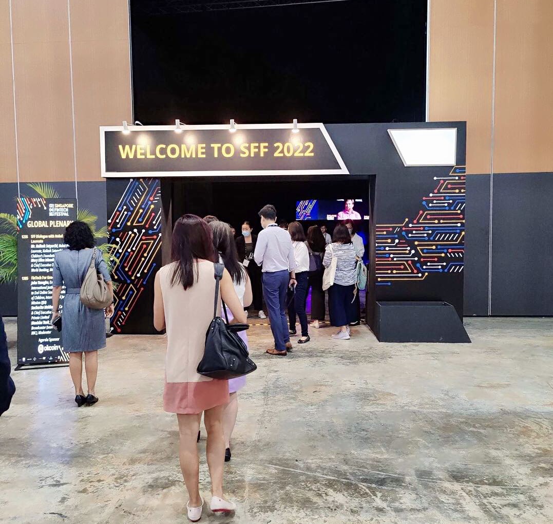 Your Gateway to.. the world's most impactful #fintech event!

With over 300 booths and 60,000 attendees, #SFF2022 is swarming with ideas shaping the digital economy, insights &amp; trends.

Let us know in the comments which booths you'd like us to visit, and we'll do our best!👇