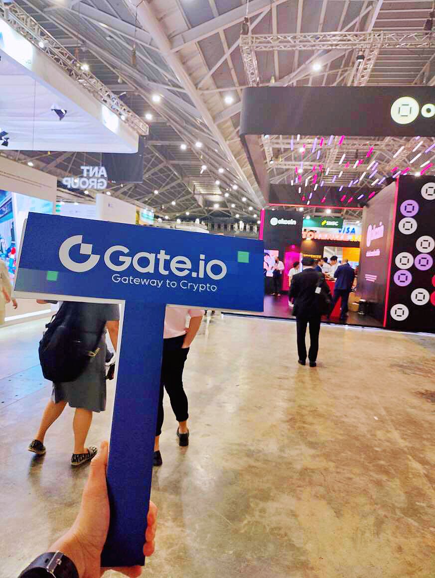 Gate tweet media