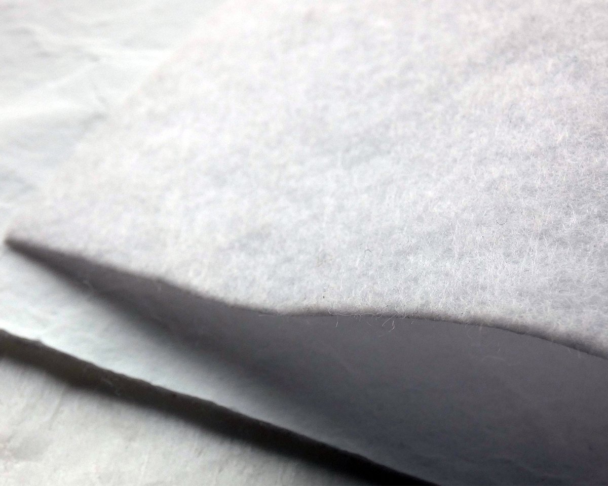 TheLdnArchives's tweet photo. Gore-Tex is smooth on one side and fluffy on the other. It is permeable to air but not water droplets, which is useful for conservation treatments as it allows water vapour to pass in one direction only, from the fluffy to smooth side.
#ConservationMaterials
2/4 https://t.co/3Gb94yHe5B