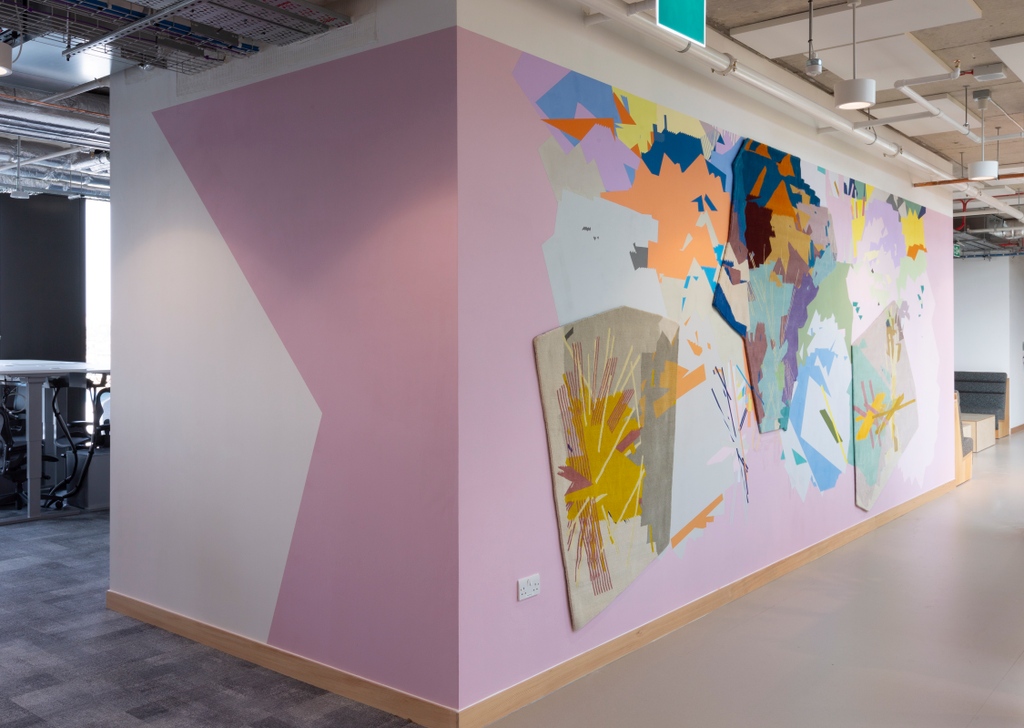 Details from our recent project for the new @meta offices, Kings Cross.⁠
Artist Lilah Fowler created this mural artwork which is an intricate combination of paint and textiles. ⁠
⁠Completed by the team <a href="/TLMC_LTD/">The London Mural Company</a>
⁠
⁠#muralcompanyuk  #metaopenarts #kingscross #muraluk