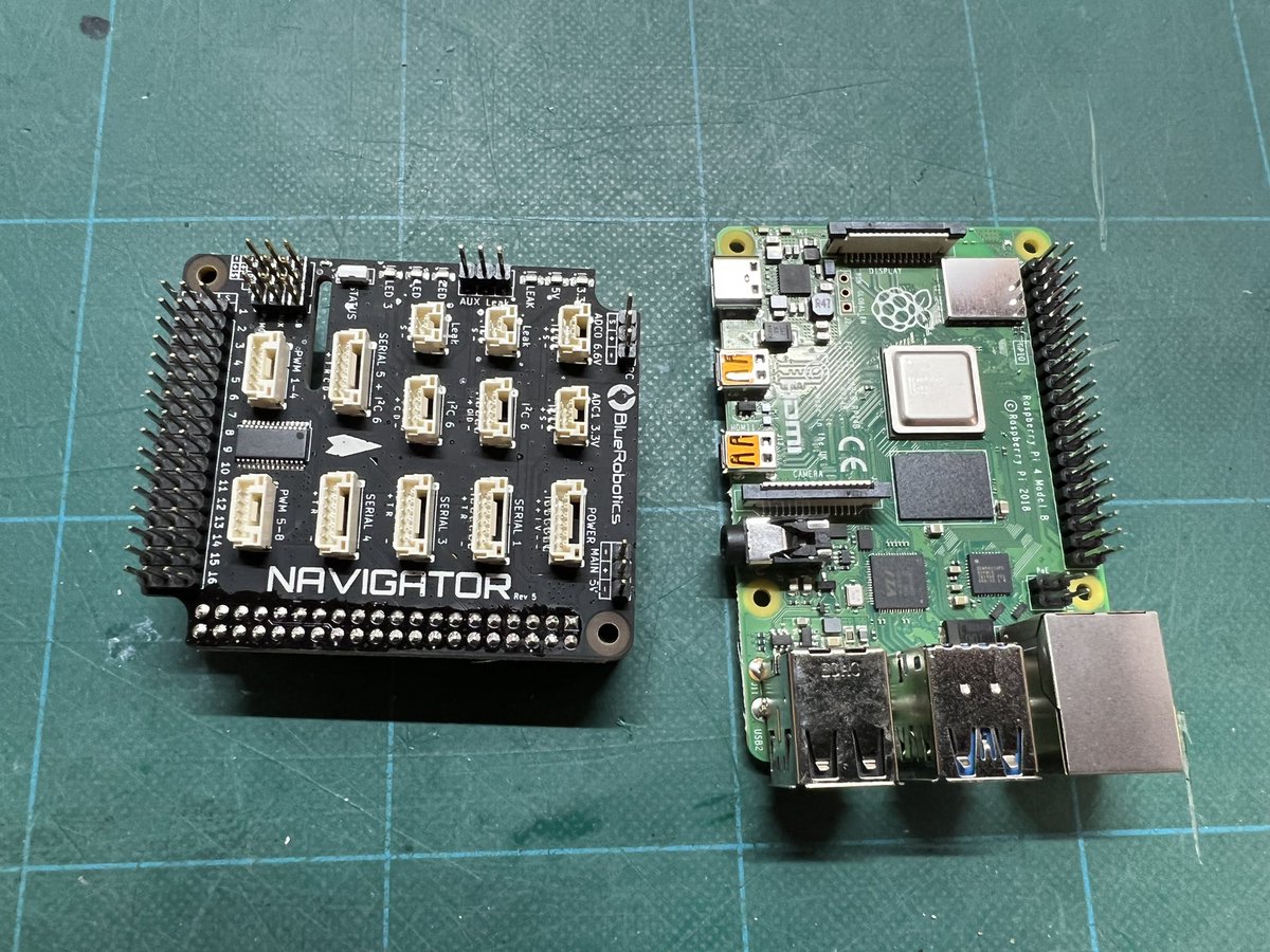 chick_ltd's tweet photo. BlueRoboticsから出たNavigator Flight Controllerです。これまで使っていたPixhawk1からこちらに交換できます。

ボートやローバーにも使えるようで楽しみです。

#無人ボート #水中ドローン #水中 #rov   #bluerov2 #洋上風力 #水中調査 #無人艇 #solarsurfer #bluerobotics #marinerobotics https://t.co/KWpSpqPtld