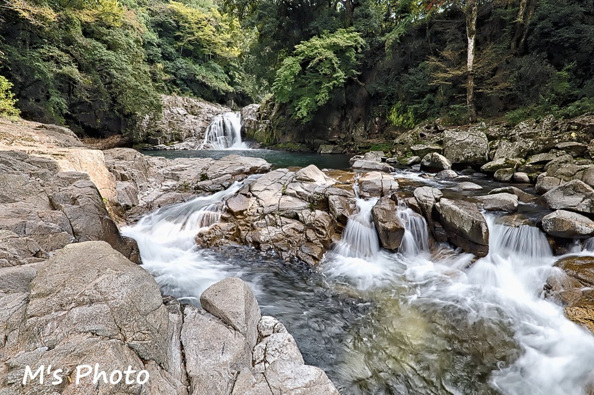 houwakougyou's tweet photo. 📷2022,10,23
ーそして川となる/ #風景 ー
-And become a river/ #Landscape -
#滝 #清流 #水の音
#Waterscape #Waterfall #Waterfallbasin #Clearstream #Valley #Watersound #Nature
#LandscapePhotography #landscapecaptures
#light_nikon #Nikon #D780 #SIGMA
#Rawtherapee #GIMP #Nikcollection https://t.co/VvLmWbxJud