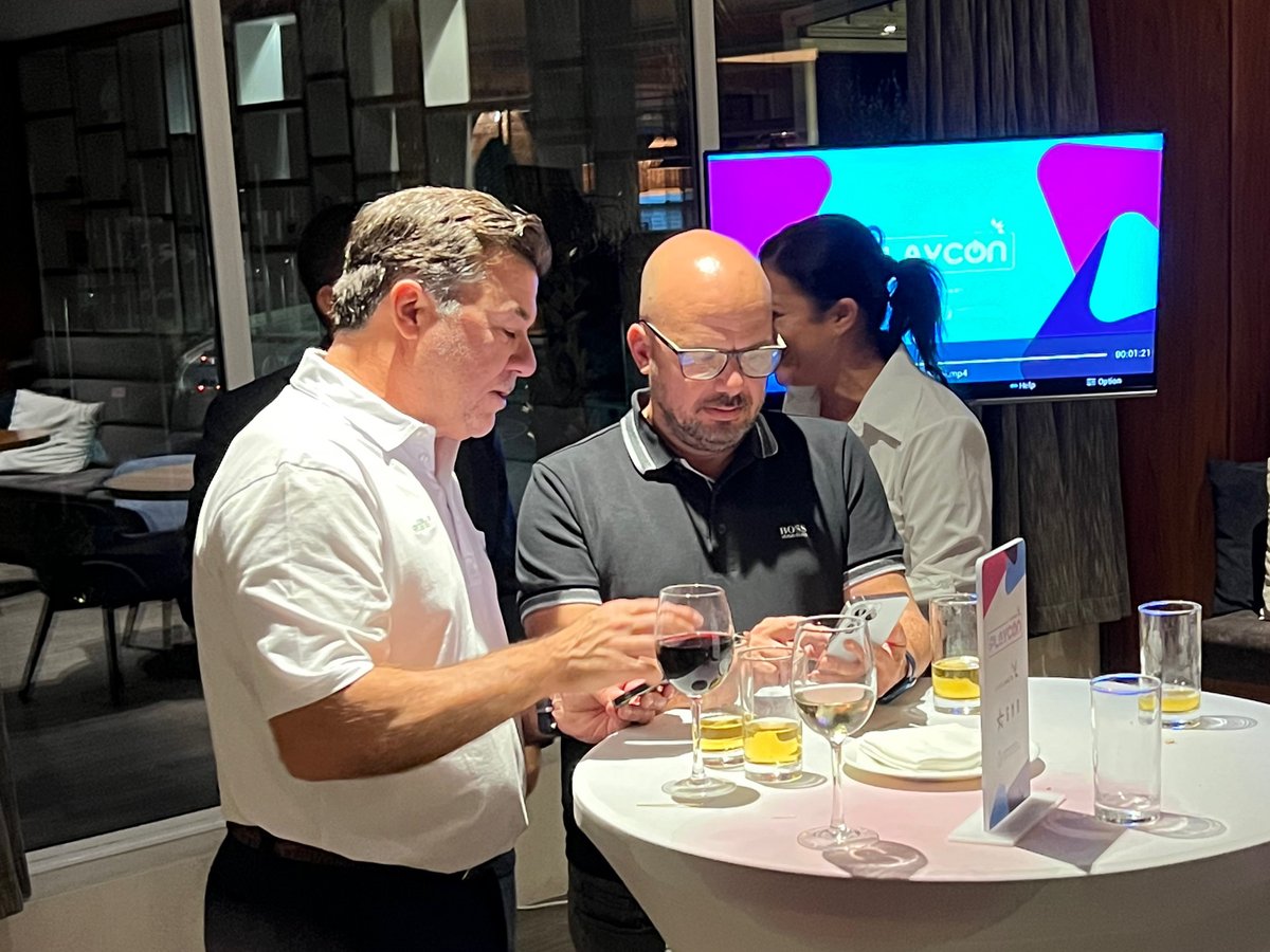 edgenexttech's tweet photo. We are glad to join the Malta Gaming Pre-networking Event today. EdgeNext believes it is crucial to work with other individuals and organizations and stay aligned for future innovation 🤝

#MaltaGaming #prenetworking #edgecloud #cdn #EdgeNext #cloudindustry #gaming #gamingcdn https://t.co/uutJfPx974