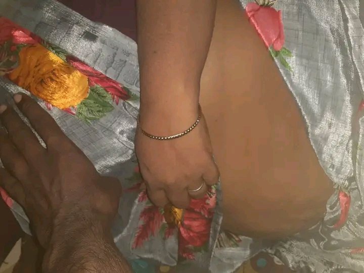 Asraf876765543's tweet photo. Yen Amma thoongupothu avaloda 38 size ah amuki pathen romba perusu https://t.co/qY3ydHCY5e