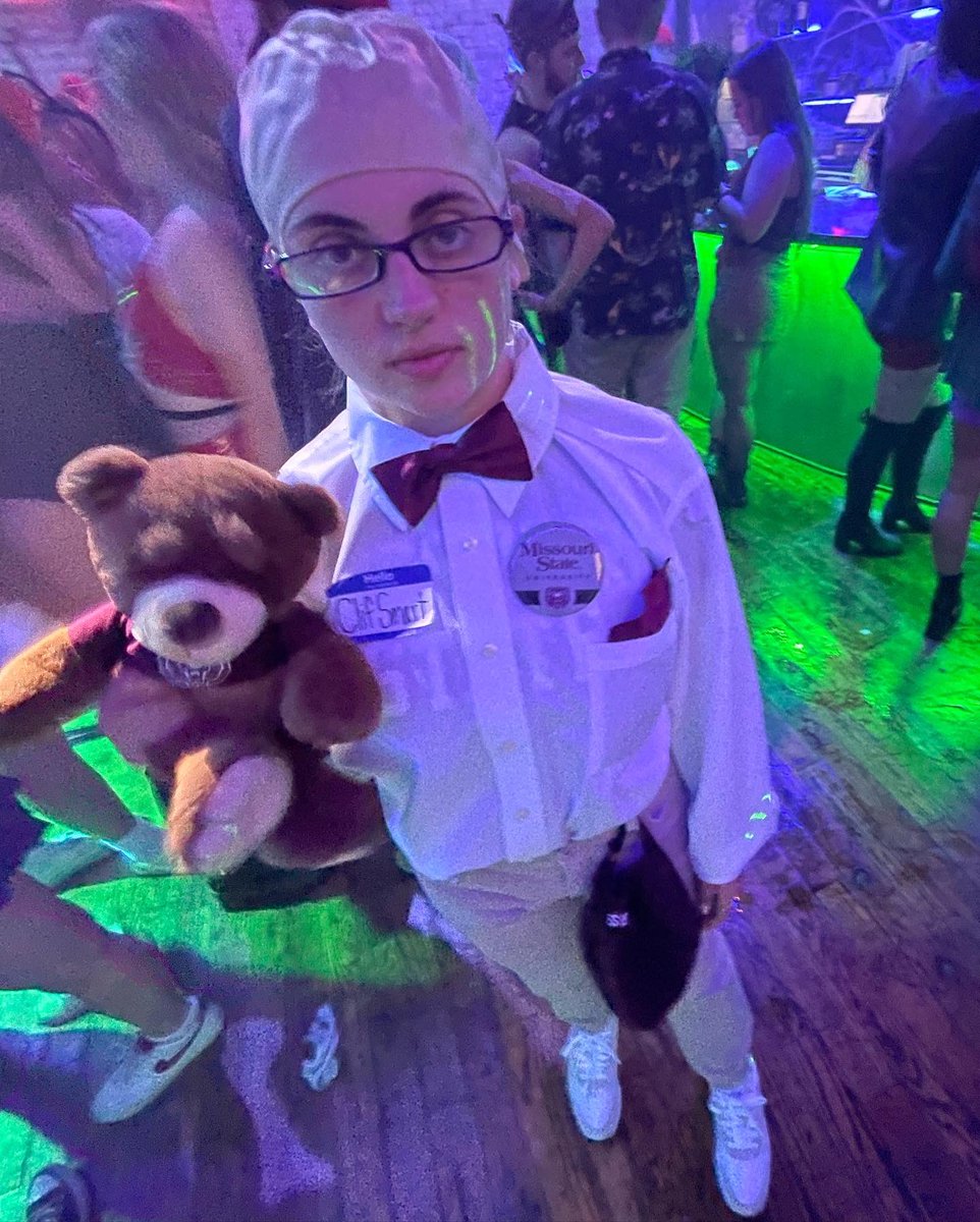 natjstill's tweet photo. Clif Smart &amp; Boomer on Halloween @ClifSmart @MissouriState https://t.co/pKYUHJ2bTb