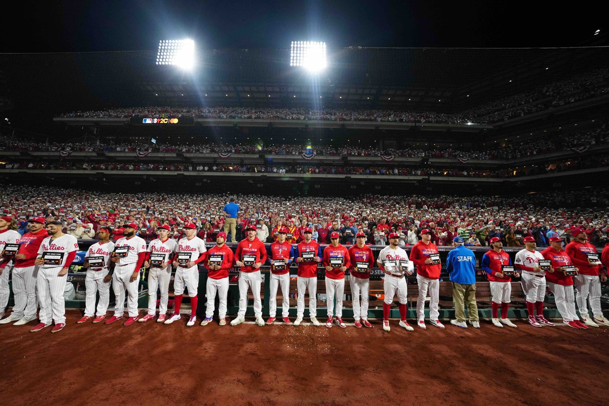 It fills our hearts to see @Phillies and @Astros players and fans Standing Up - united - in support for those affected by cancer. ❤️ A special thank you to @FLOTUS and all those who honored a loved one during Game 4 of the @MLB #WorldSeries. #StandUpToCancer