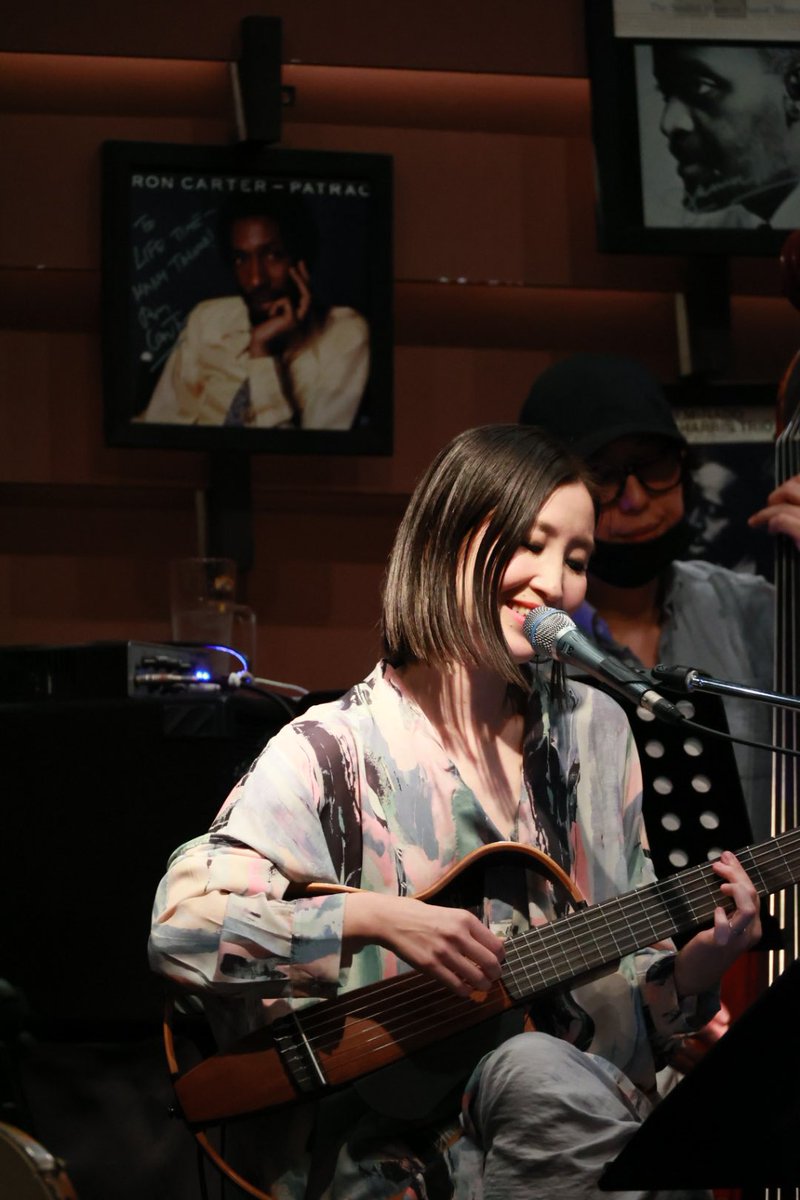 本日11月3日(木祝)
毎月第一木曜日はラジオFM hi76.9
ゆうらじ！Radio魂ジルもく！

Mika da Silvaのコーナー「Tempo do cafe（テンポドカフェ）」17：20すぎ

ラジオをお聞きになれない地域の方はオフィシャルサイト内LISTENからもお聞きになれます♪

fmhi.co.jp