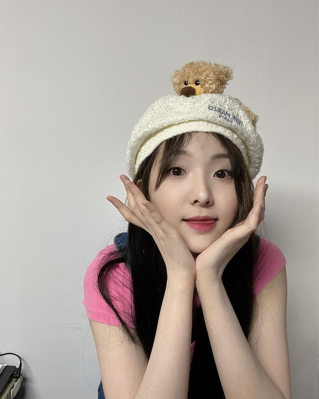 HunsaFanclub's tweet photo. หวานกว่าไอติม ก็รอยยิ้มของเธอนี่แหละ
#เนเน่ #เนเน่สวยเจิดจ้าออร่ามาเต็ม https://t.co/6jDOX78SLH