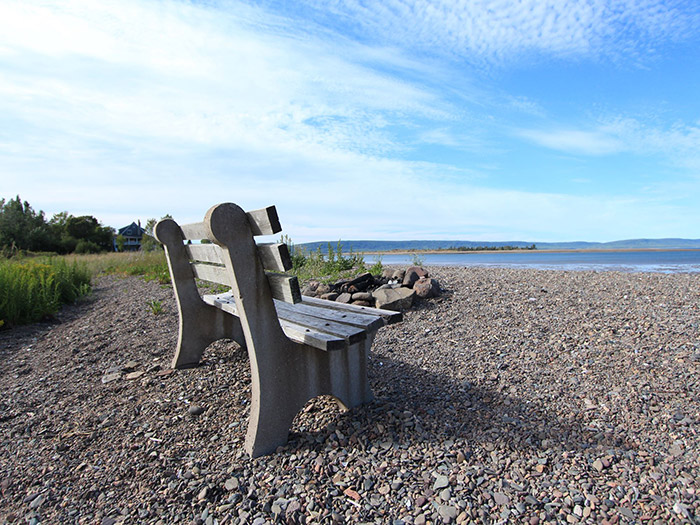 PurpleRoofs's tweet photo. Harbourview Inn lies in Smith’s Cove, Nova Scotia. Our lesbian friendly Nova Scotia B&amp;B sits where the Valley meets the Bay.

https://t.co/GWs7zK81tp

#gaytravel #NovaScotia @harbourviewinn https://t.co/W6ZjpGMh1N