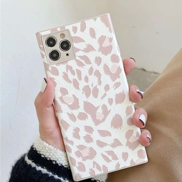 PrincessLeanneP's tweet photo. So good I had to share! Check out all the items I'm loving on @Poshmarkapp #poshmark #fashion #style #shopmycloset #oneill #saylor: https://t.co/TIpIXQQZ2c https://t.co/Gp5pozYLkS