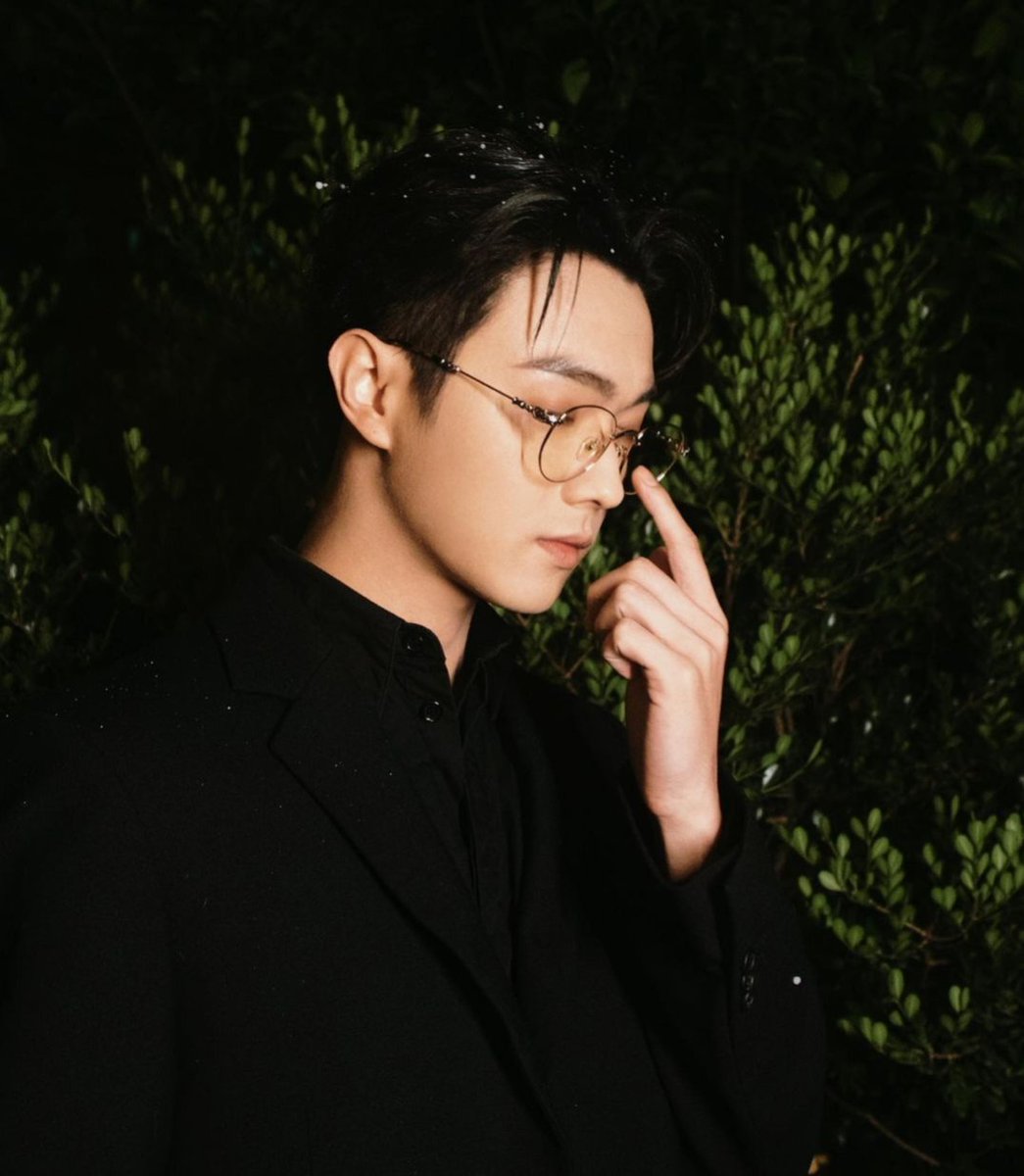 _zzgdx's tweet photo. 雪里的帅哥
#许凱 #Xukai https://t.co/t4vbBylNOC